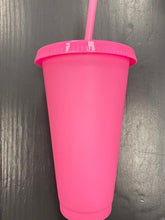 Load image into Gallery viewer, Plastic Pastel Color Cups
